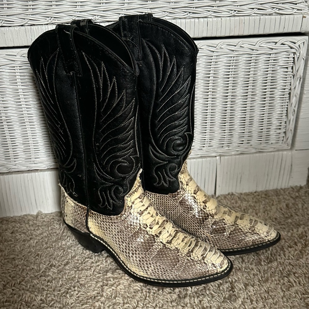 Vintage Snake Skin/Print Two Tone Leather Cowgirl/Cowboy Western Boots